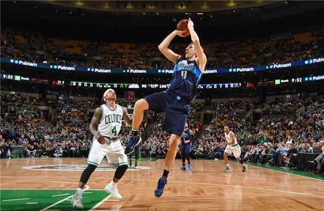 落频繁接球 落频繁接球