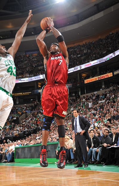 本文聚焦于 本文聚焦于