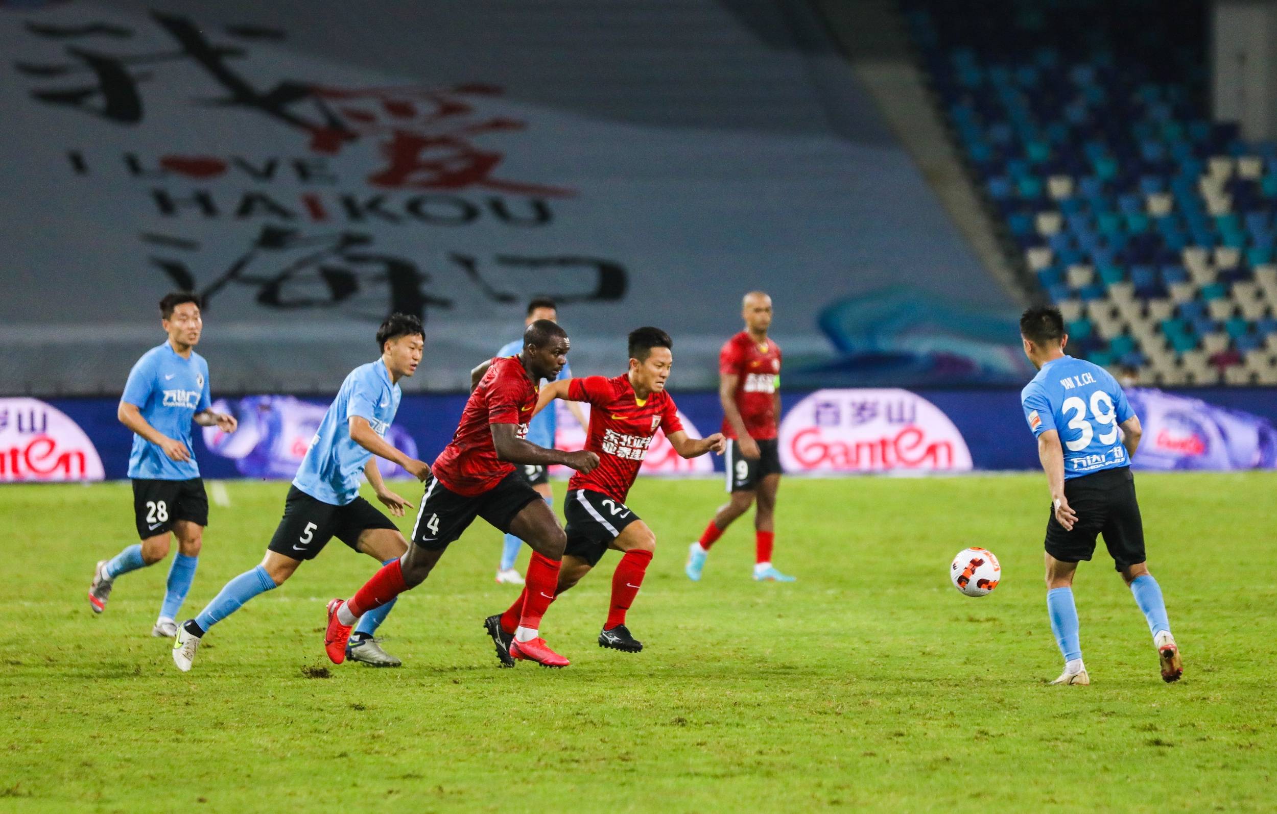 反而在社媒 反而在社媒